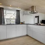 Three-bedroom In Semesterbostad