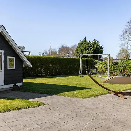 3 Bedroom Beautiful Home In Otterup