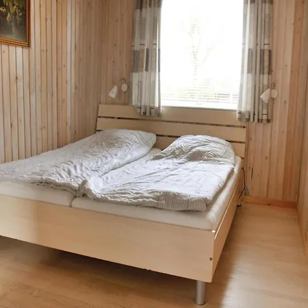 Ferienhaus Three-bedroom In *